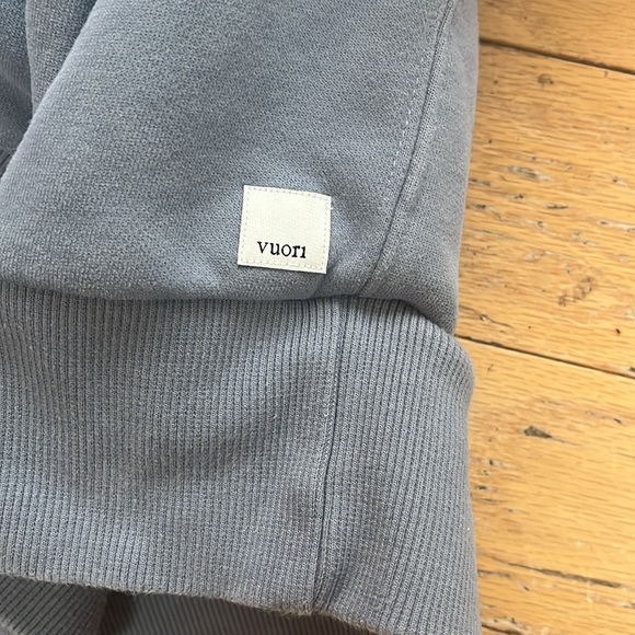 Vuori Restore Half Zip - Picture 2 of 3